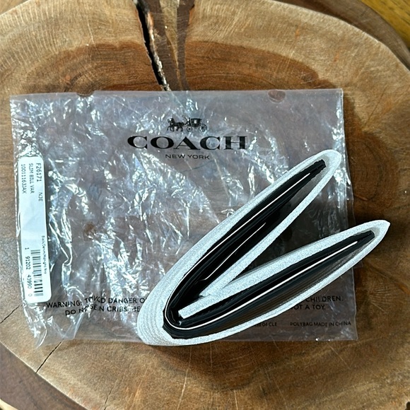 *NWT* COACH Slim Billfold Wallet With Varsity Stripe - Picture 6 of 6